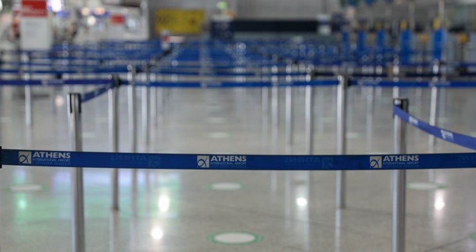Οδηγίες για αεροπορικά ταξίδια: Προϋποθέσεις για εσωτερικές πτήσεις και είσοδο τη χώρα