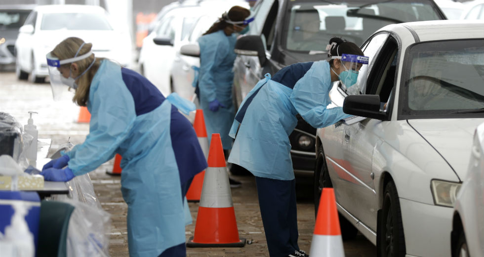Και πάλι μάσκες στη Μελβούρνη λόγω νέας έξαρσης των κρουσμάτων