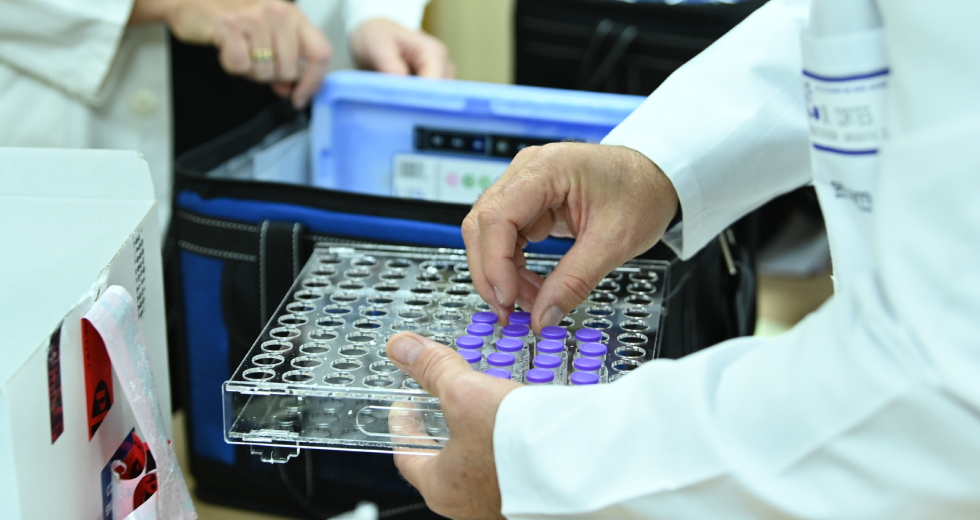 ΗΠΑ: Άδεια για εμβόλιο της Pfizer και στους έφηβους 12-15 ετών