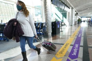 Αδιέξοδο στις διαπραγματεύσεις για το «πράσινο πιστοποιητικό» ενώ ο χρόνος πιέζει