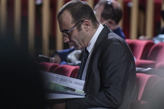 Ξανά για αναστολή