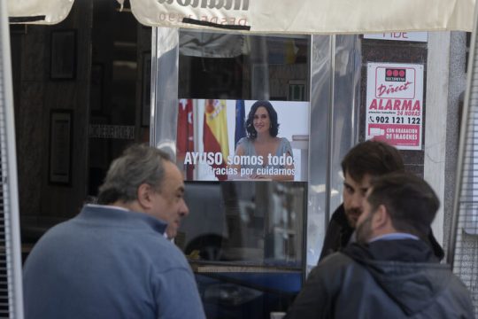 Μάχη για τη δημοκρατία στις κάλπες της Μαδρίτης