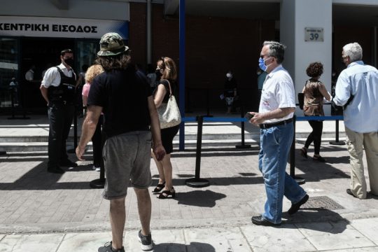 Άνοιξαν όλα τα εμβόλια για τους 35-39-Η αριθμητική των εμβολιασμών