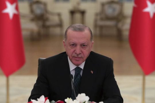 «Νέα θεσμική δομή» χρειάζεται η Ε.Ε., απεφάνθη ο Ερντογάν