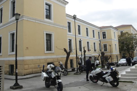 Εισαγγελική παρέμβαση για τις «προγραφές» δικαστικών που έκριναν υποθέσεις επιμέλειας τέκνων