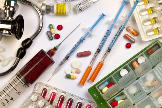 Κατάργηση της πατέντας σημαίνει φάρμακο και εμβόλιο ως κοινωνικό αγαθό