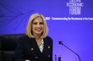 Γεννηματά: «Ναι, θα είμαι εδώ»