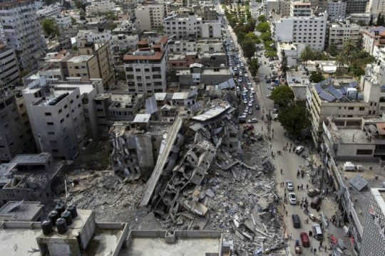 Δεν αναγνωρίζουμε την πόλη μας: Μόνο καταστροφές και τραύματα για τους επιζώντες στη Γάζα