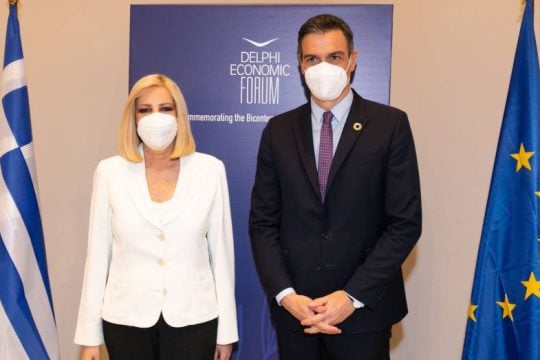 Γεννηματά με Σάντσεθ: Οι Σοσιαλιστές πρωταγωνιστές για ένα νέο πράσινο κοινωνικό συμβόλαιο