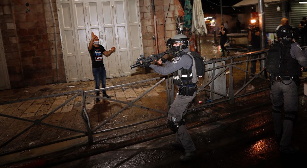 Χλιαρή αντίδραση Γκουτέρες για το όργιο αστυνομικής καταστολής κατά Παλαιστινίων