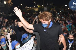 Θριαμβευτής Τζέιμς Καφετζής