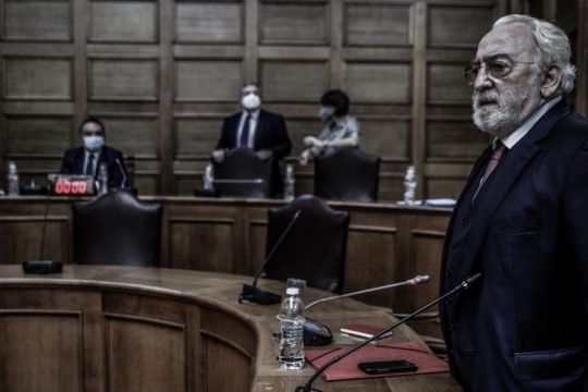 «Πυροτεχνήματα» από τον Χρήστο Κολογρίτσα στην Προανακριτική