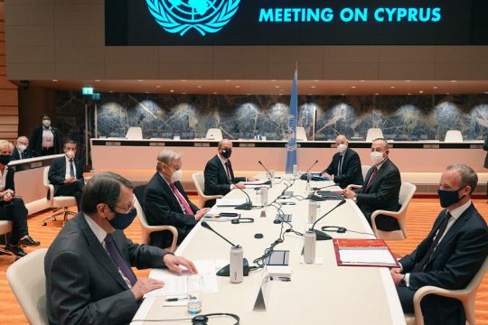 Να αποφύγουμε το τέλμα στην εξωτερική πολιτική