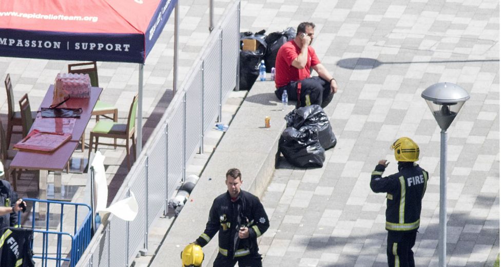 Φωτιά σε πολυώροφο κτίριο στο Λονδίνο
