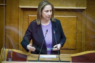 Στενό μαρκάρισμα για το 8ωρο