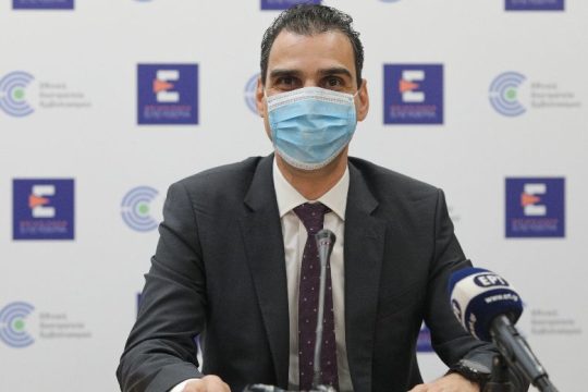 Τον Ιούνιο ανοίγει η πλατφόρμα εμβολιασμού για τους άνω των 18