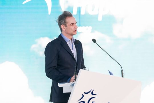 «Γκλαμουριά» στη Fraport, διαμαρτυρίες στην Καλαμαριά