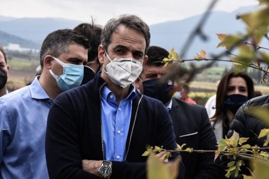 Στον κουβά ξανά αγαπητέ ψηφοφόρε της Ν.Δ.