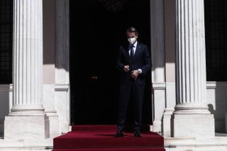 Ο Μητσοτάκης στην παράσταση των τετραπόδων ζώων