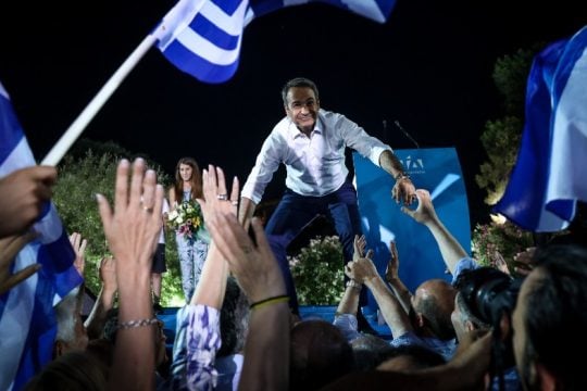 Οι Έλληνες δημοσκόποι θύμωσαν με το ευρωβαρόμετρο