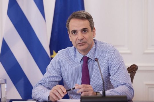 Το Άγιο Φως στη λίστα Πέτσα