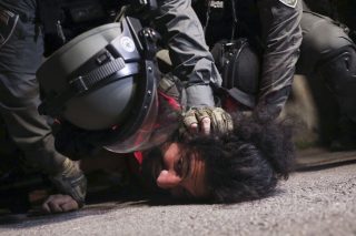 Ωμή βία κατά Παλαιστινίων και άρωμα τρίτης Ιντιφάντα