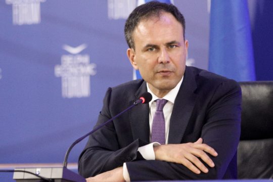 Αριστοι εναντίον αριστείας