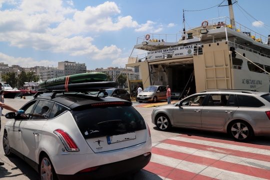 Τουρισμός με ανεμβολίαστους ναυτικούς