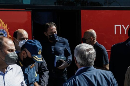 Στήριξη των πληγέντων της πυρκαγιάς από 600 ευρώ έως 6.000 ευρώ