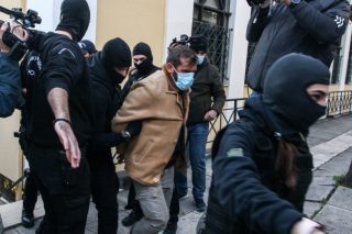 Εδώλιο και για τον 38χρονο προπονητή της ιστιοπλοΐας