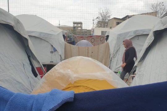 Το Καρά Τεπέ κλείνει, ο Ελαιώνας εξαθλιώνεται