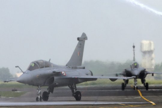 Τριάντα αεροσκάφη Rafale αγοράζει η Αίγυπτος από τη Γαλλία