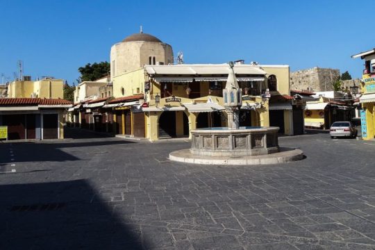 «Καμπανάκι» η αύξηση του ιικού φορτίου σε καλοκαιρινούς προορισμούς