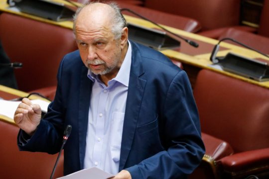 Καταστράφηκε αρχαίο γλυπτό στην Ακρόπολη;