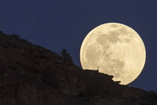 Υπερπανσέληνος και η ολική έκλειψη Σελήνης στις 26 Μαΐου