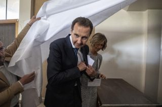 Κάλπες «στα μέτρα» του Ασαντ