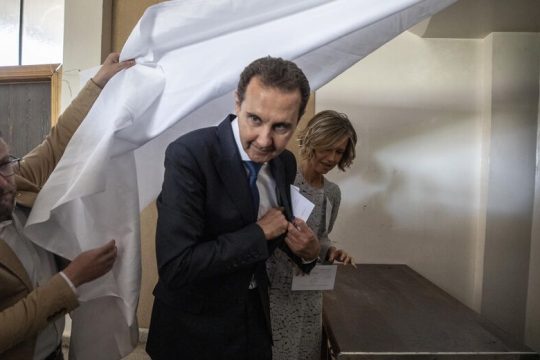 Κάλπες «στα μέτρα» του Ασαντ