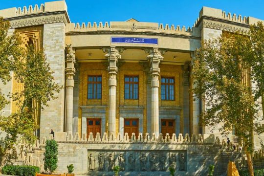 Υπό έρευνα ο ύποπτος θάνατος Ελβετίδας διπλωμάτη στο Ιράν