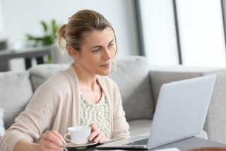 Νομοσχέδιο-πιλότος για την τηλεργασία στο Δημόσιο