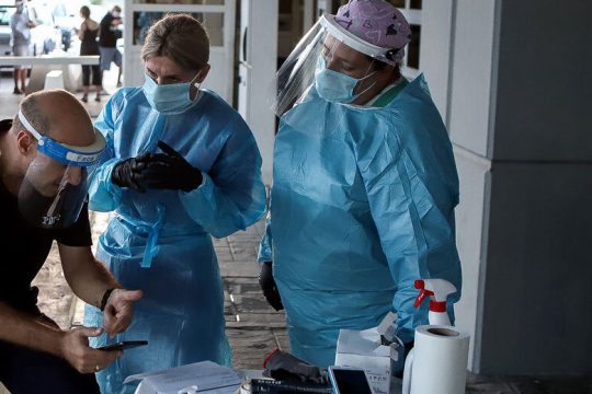 Ταλαιπωρία τουριστών και φέτος…