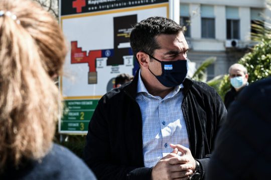 Εξορμήσεις παντού από τον ΣΥΡΙΖΑ