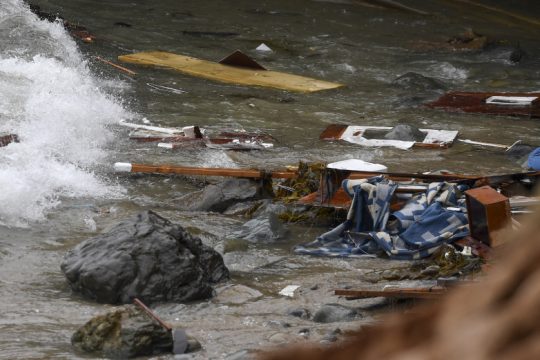 Nαυάγιο με νεκρούς και τραυματίες μετανάστες στα σύνορα ΗΠΑ-Μεξικό