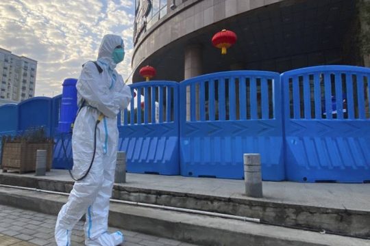 Ερευνητές στη Γουχάν είχαν συμπτώματα όμοια με covid τον Νοέμβριο του 2019