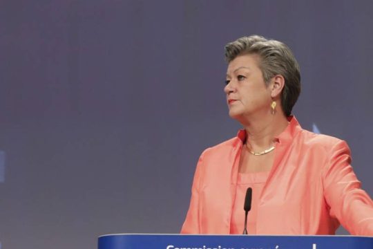 Στην Άγκυρα εν μέσω εντάσεων η επίτροπος Μετανάστευσης της Ε.Ε.