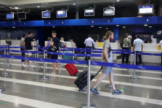 Τουρισμός: συγκρατημένη αισιοδοξία για τον Ιούλιο