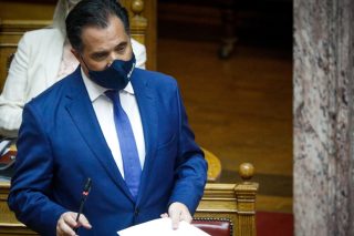 Δεν απέφυγε τις τροπολογίες η… «Απλούστευση Επιχειρήσεων»