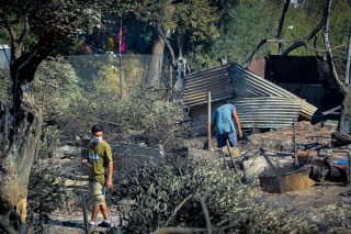 Στον αέρα οι νέες προσφυγικές δομές