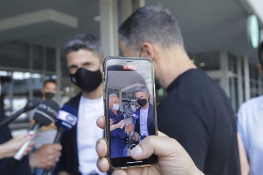Ανάλυση και εξηγήσεις