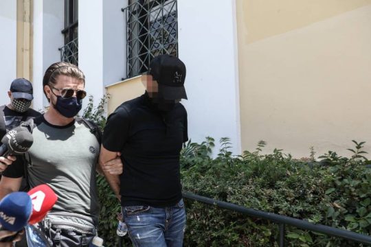 Προθεσμία για να απολογηθεί αύριο πήρε ο κατηγορούμενος για την «κλοπή του αιώνα»