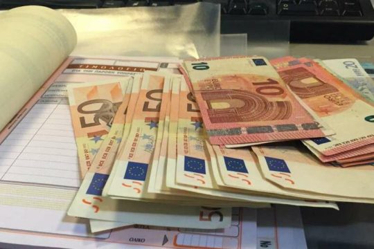 Στα 109,085 δισ. ευρώ τα ληξιπρόθεσμα χρέη προς το Δημόσιο τον Απρίλιο
